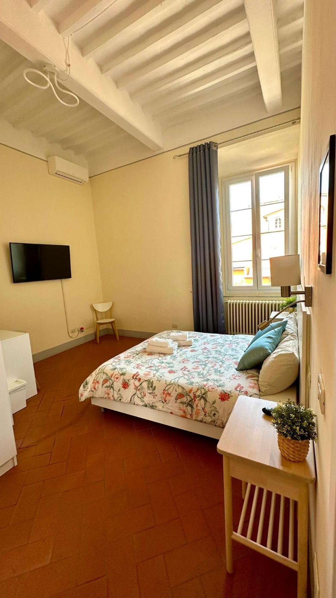 B&B - Residenza D'Epoca Piazza Cairoli Pisa Bagian luar foto