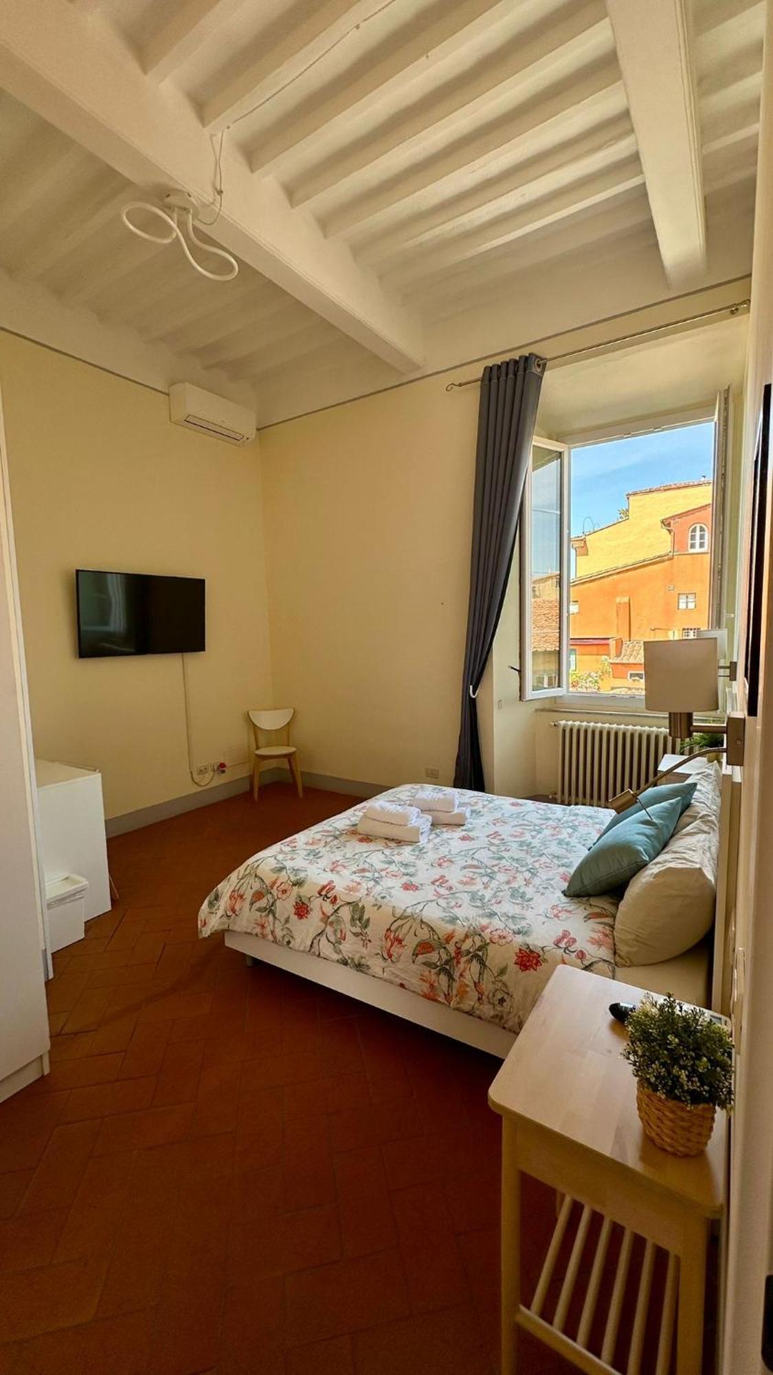 B&B - Residenza D'Epoca Piazza Cairoli Pisa Bagian luar foto
